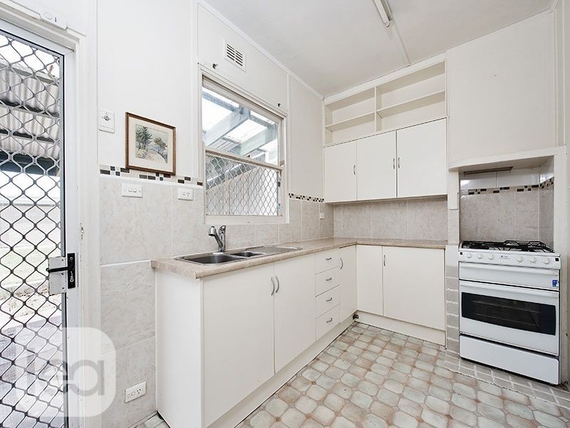 10 Owen Street, Woodville North SA 5012