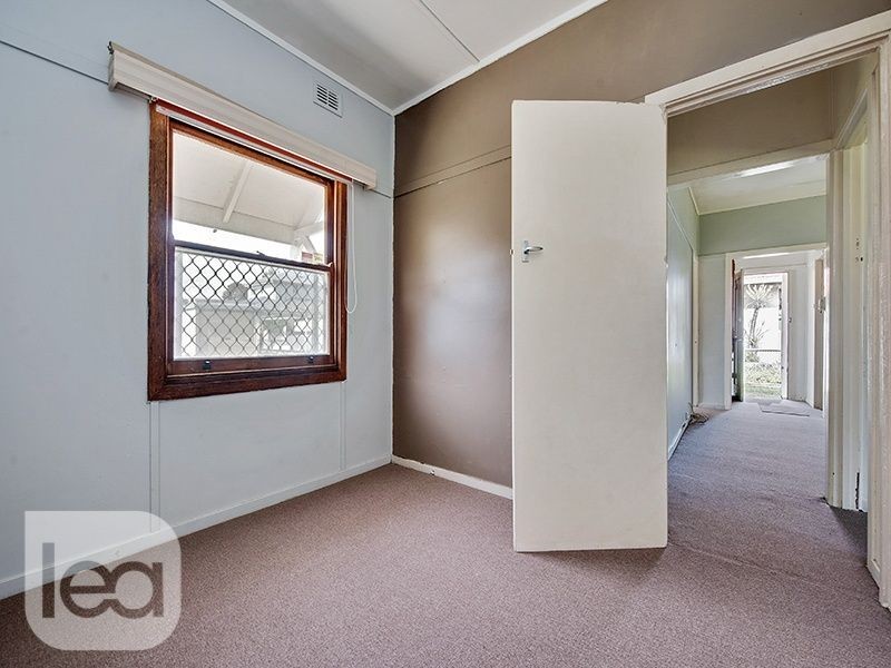 10 Owen Street, Woodville North SA 5012