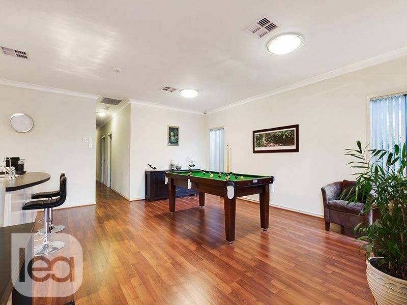 11a Macquarie Avenue, Hillcrest SA 5086