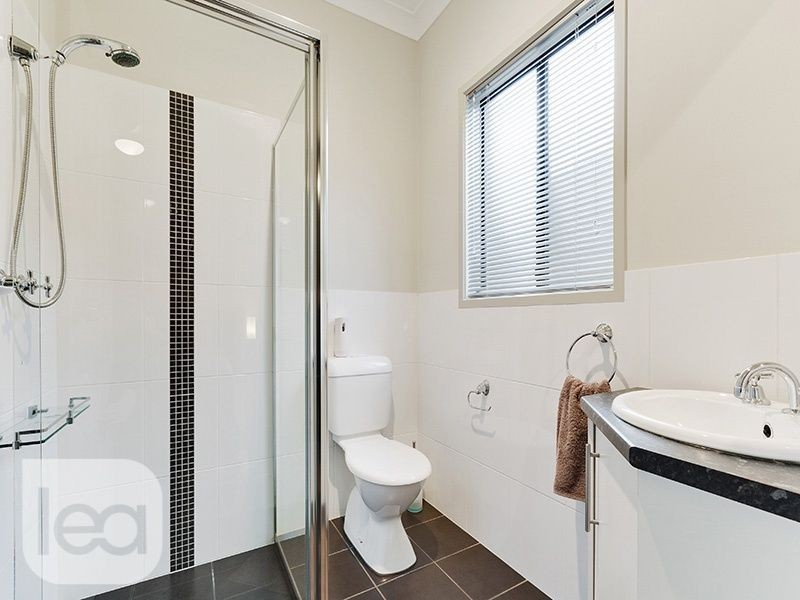 11a Macquarie Avenue, Hillcrest SA 5086