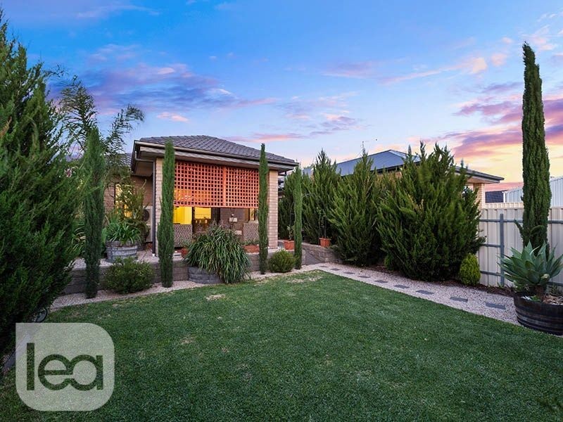 11a Macquarie Avenue, Hillcrest SA 5086