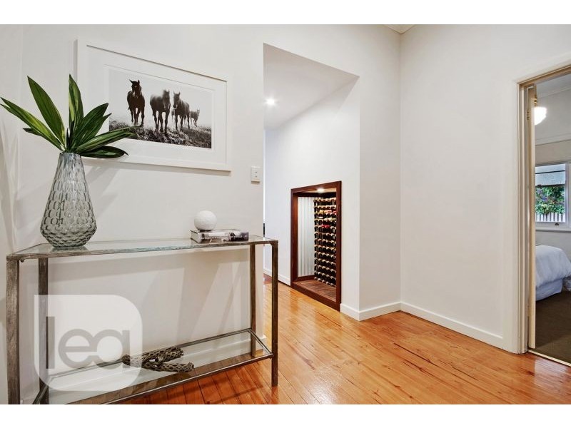 28 Dinwoodie Avenue, Clarence Gardens SA 5039