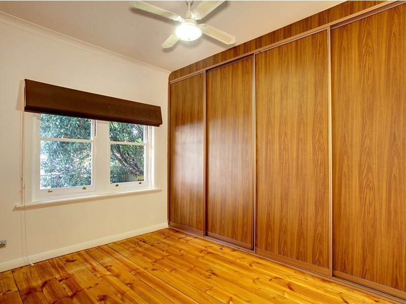 2 Chamberlain Ave, Clarence Gardens SA 5039