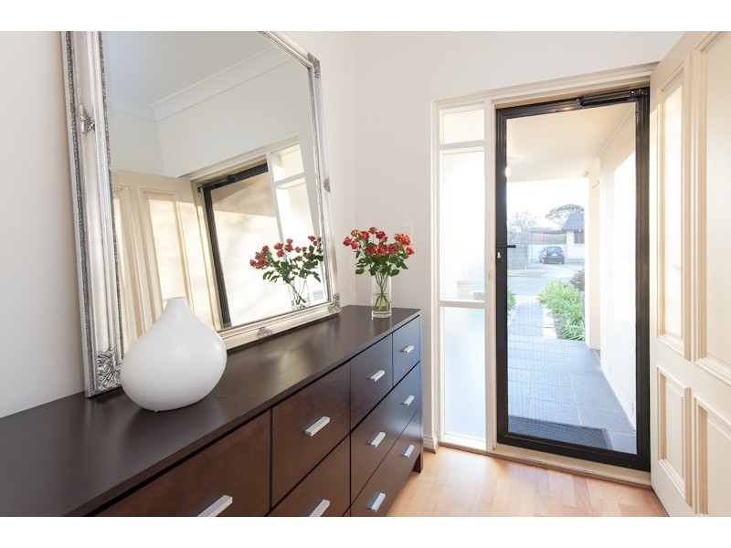 60 Hallett Avenue, Tranmere SA 5073