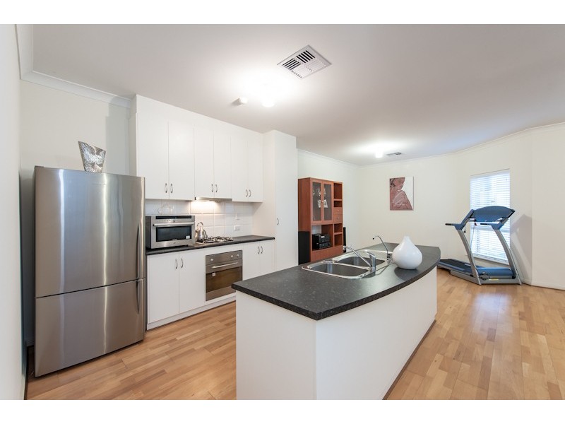 60 Hallett Avenue, Tranmere SA 5073