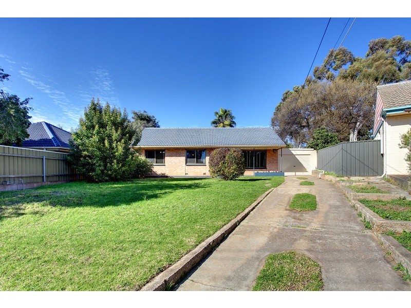 11 Forrest Avenue, Valley View SA 5093