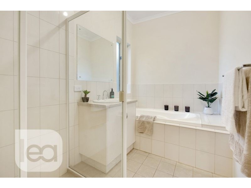 4a Berryman Street, Greenacres SA 5086