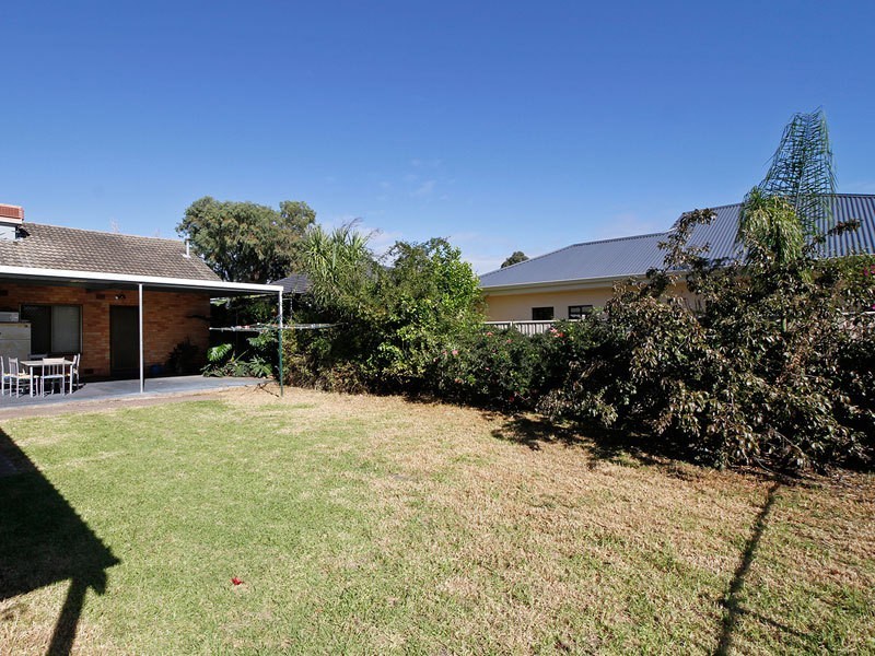 5 Parkwood Grove, Mitchell Park SA 5043