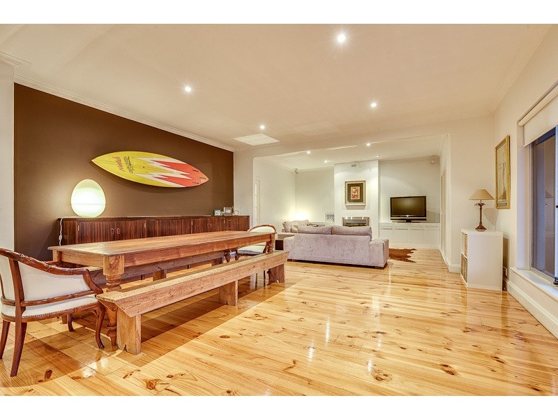 16 Richardson Avenue, Glenelg North SA 5045