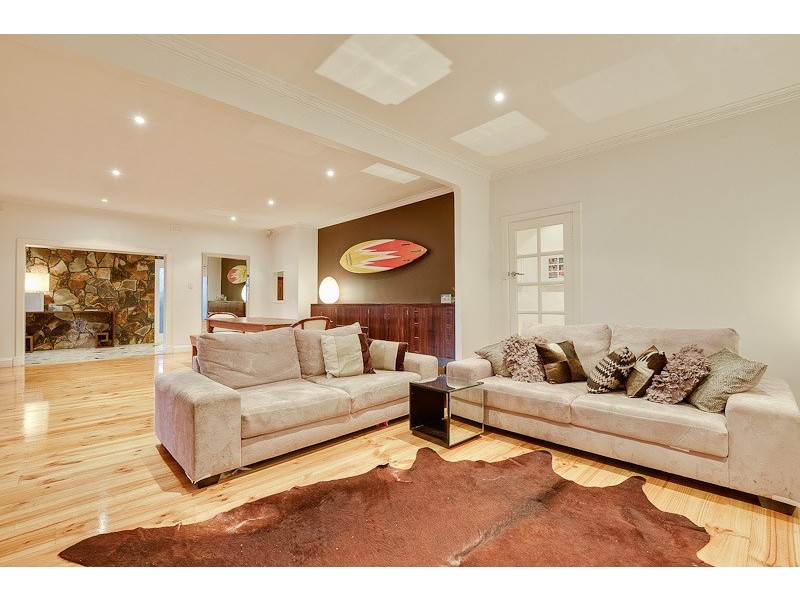 16 Richardson Avenue, Glenelg North SA 5045