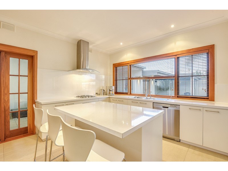16 Richardson Avenue, Glenelg North SA 5045
