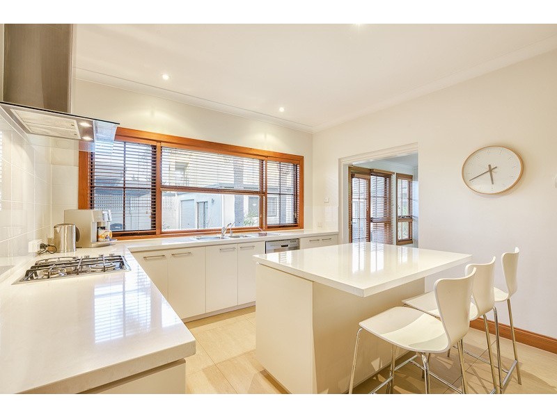 16 Richardson Avenue, Glenelg North SA 5045