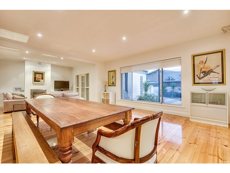 16 Richardson Avenue, Glenelg North SA 5045