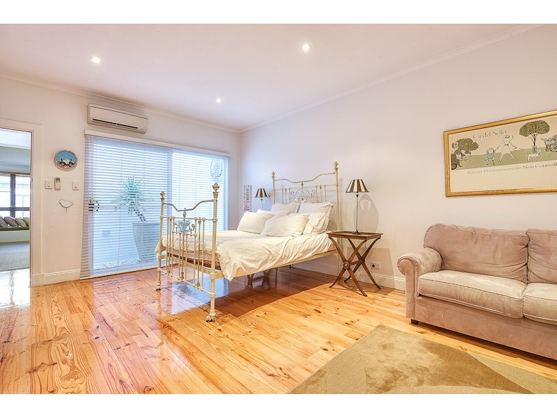 16 Richardson Avenue, Glenelg North SA 5045
