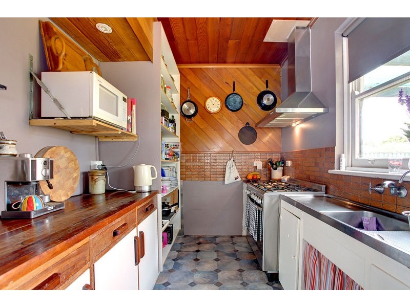 151 Avenue Road, Clarence Gardens SA 5039