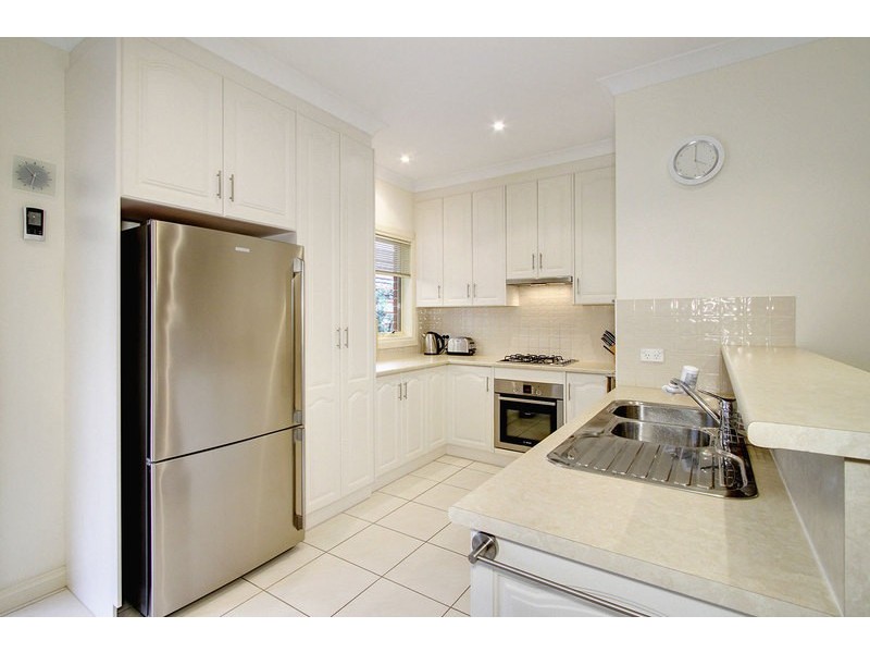8 Lindsay Street, Rostrevor SA 5073