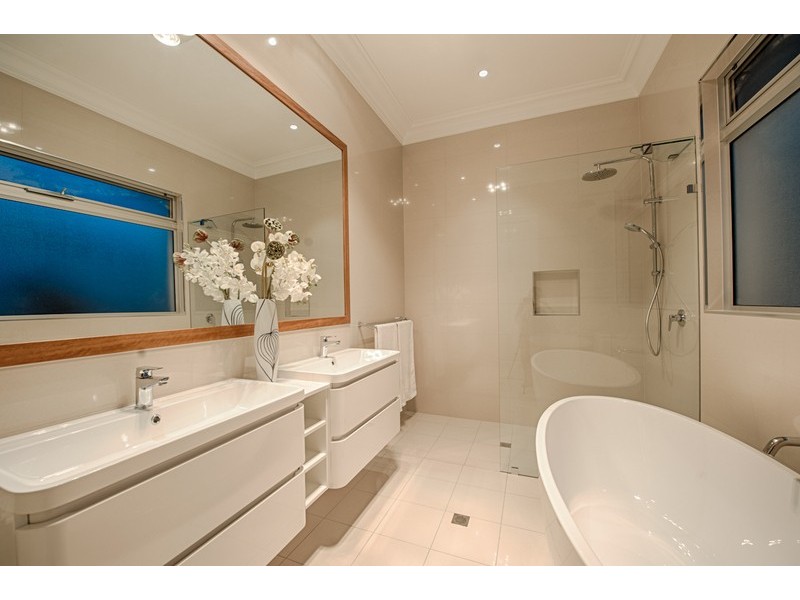 36 Yeronga Avenue, Kensington Park SA 5068