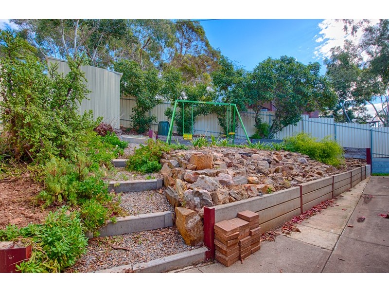 1 Gorge Street, Flagstaff Hill SA 5159