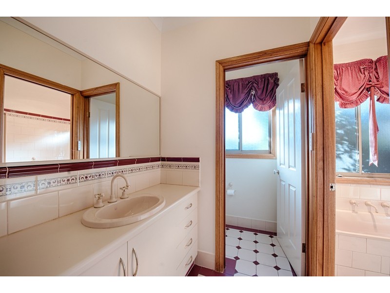 26 Kew Drive, Oakden SA 5086