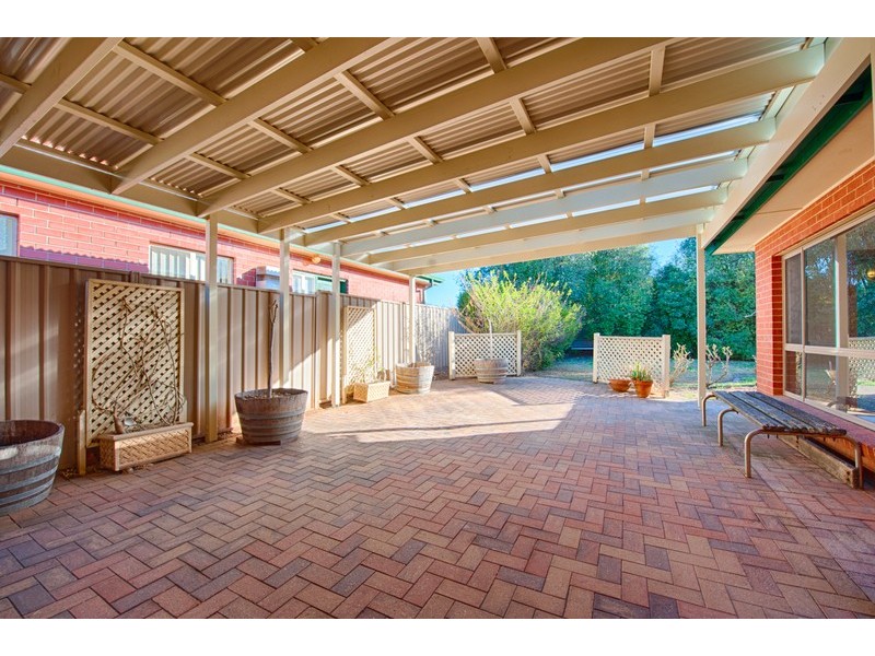 26 Kew Drive, Oakden SA 5086