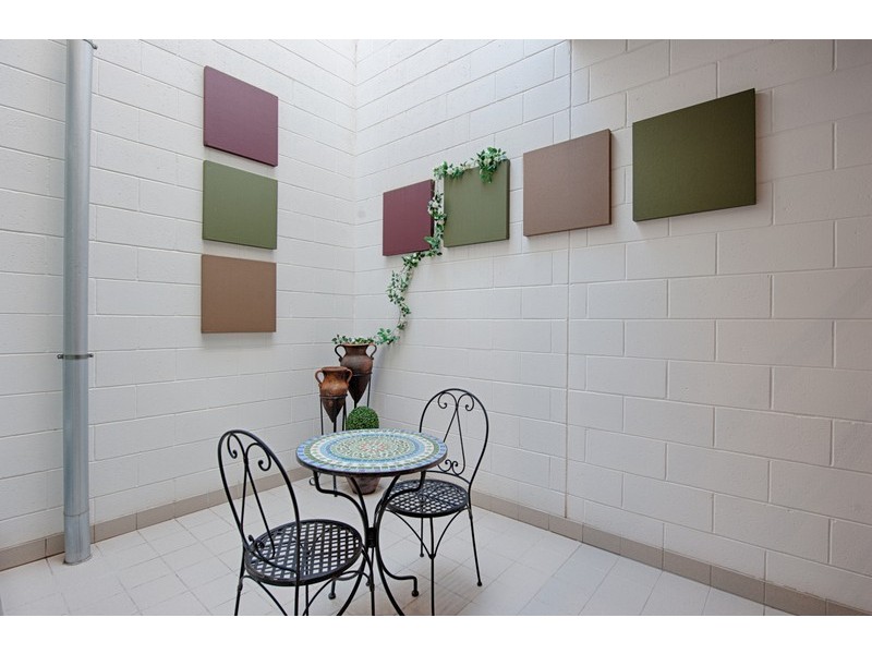 10 Vicars Lane, Adelaide SA 5000