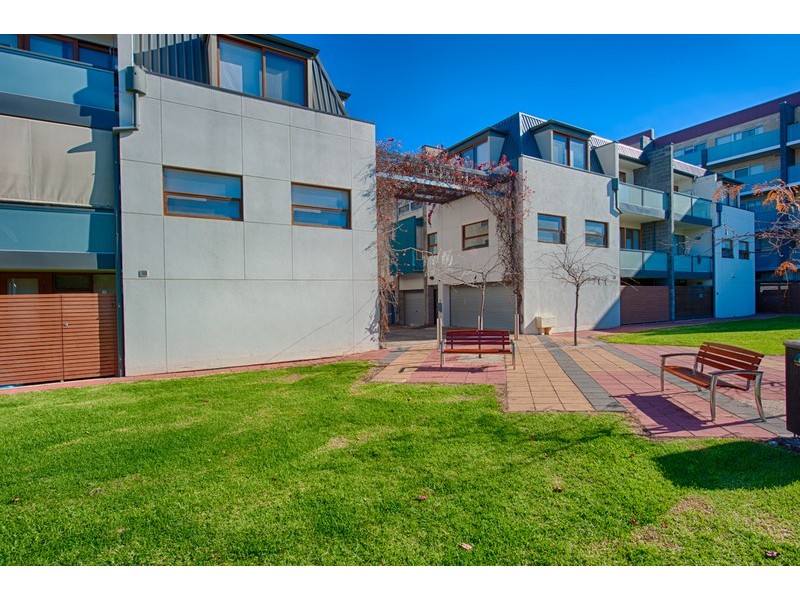 10 Vicars Lane, Adelaide SA 5000