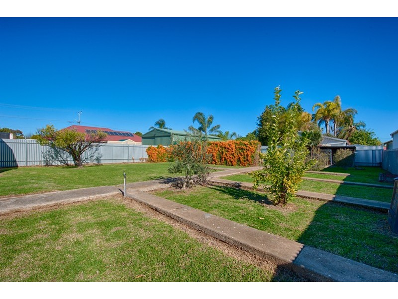 50 Robert Avenue, Broadview SA 5083