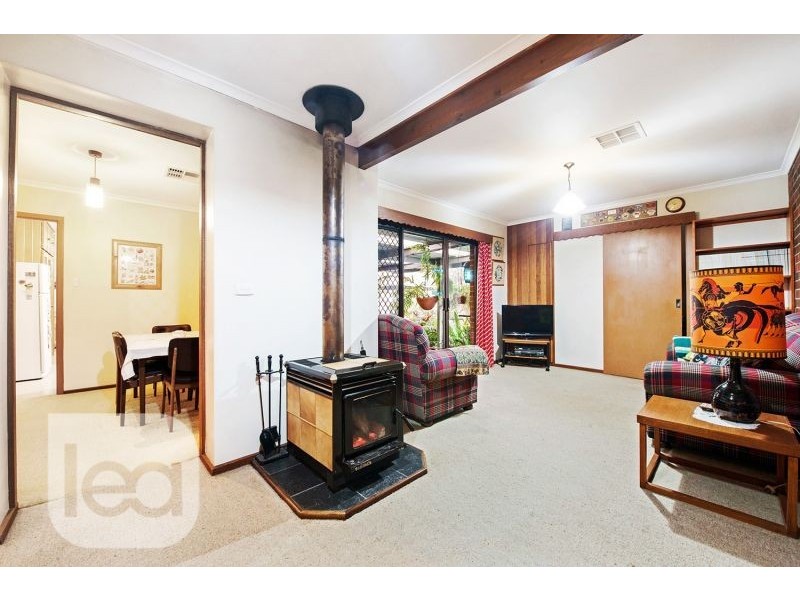 15 Birman Crescent, Flagstaff Hill SA 5159