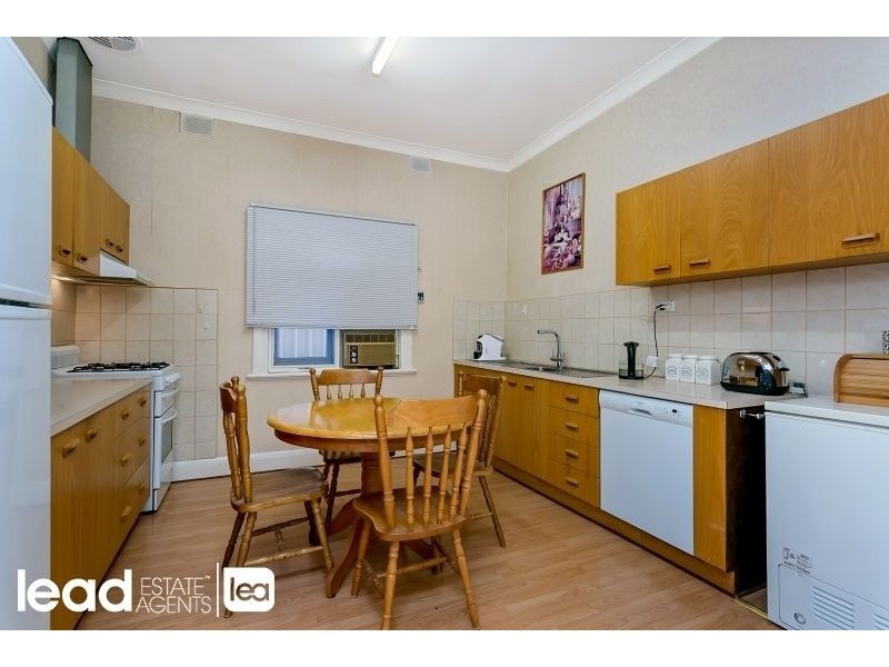 81 Albert Street, Clarence Gardens SA 5039