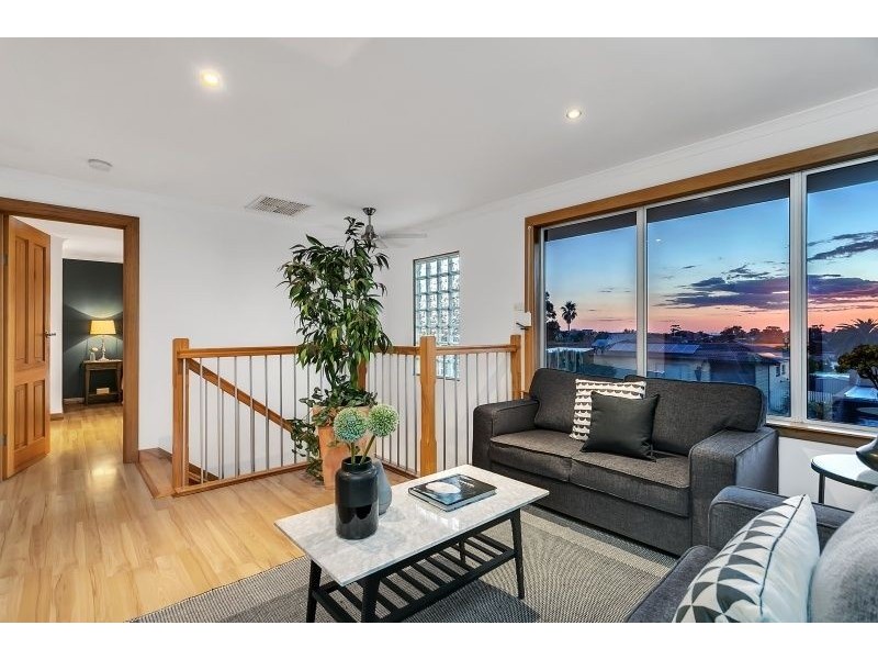 20 Thistle Street, Hallett Cove SA 5158