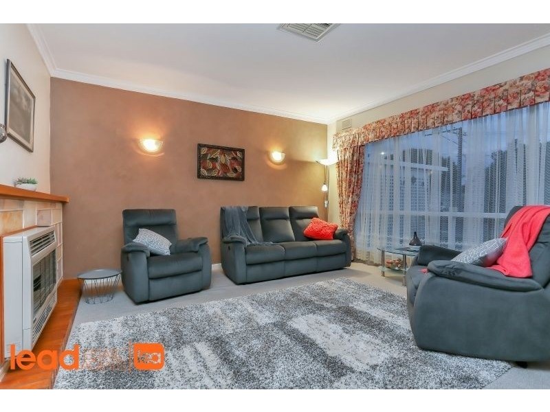 28 Mead Crescent, Melrose Park SA 5039