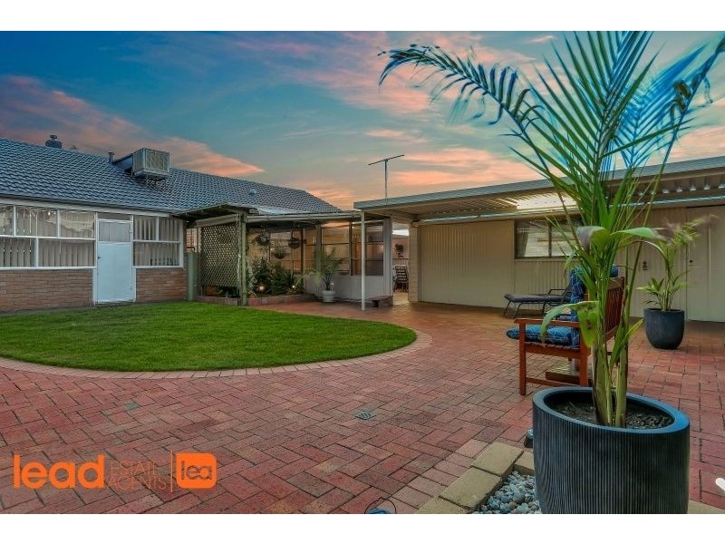 28 Mead Crescent, Melrose Park SA 5039