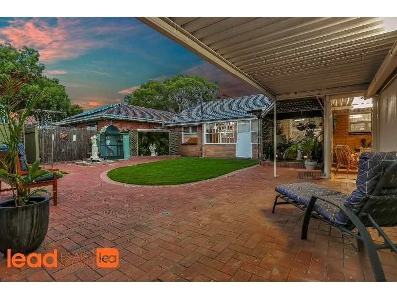 28 Mead Crescent, Melrose Park SA 5039