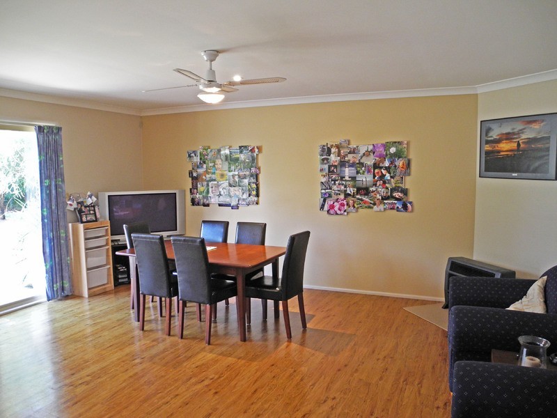 2 Dumfries Place, Bowral NSW 2576