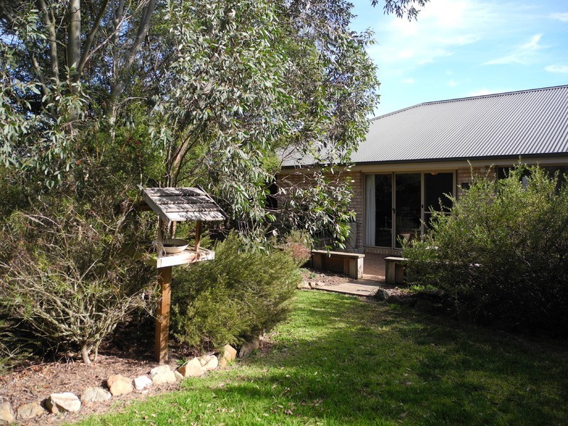 2 Dumfries Place, Bowral NSW 2576