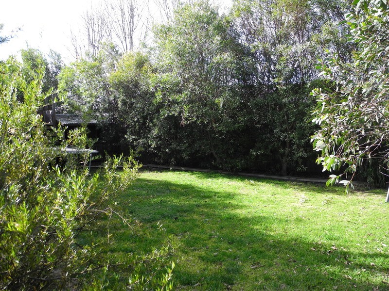 2 Dumfries Place, Bowral NSW 2576