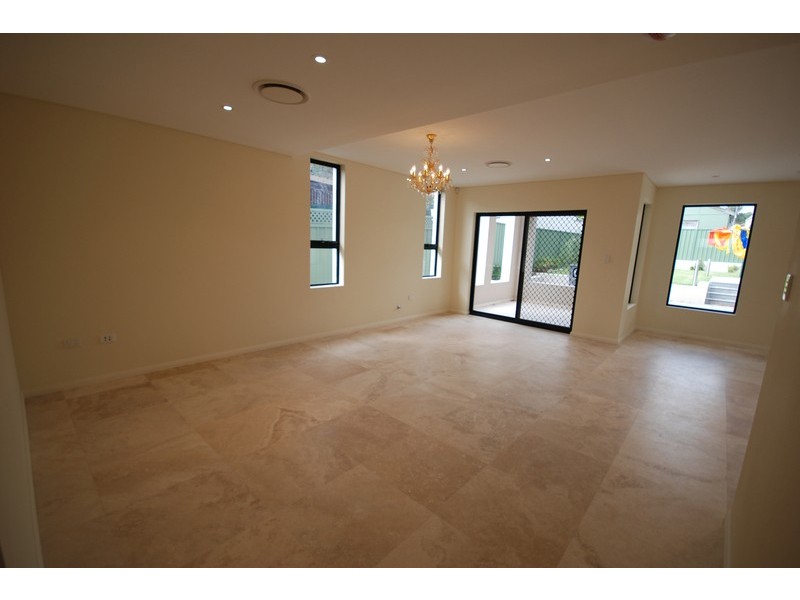 132 Banksia, Greenacre NSW 2190