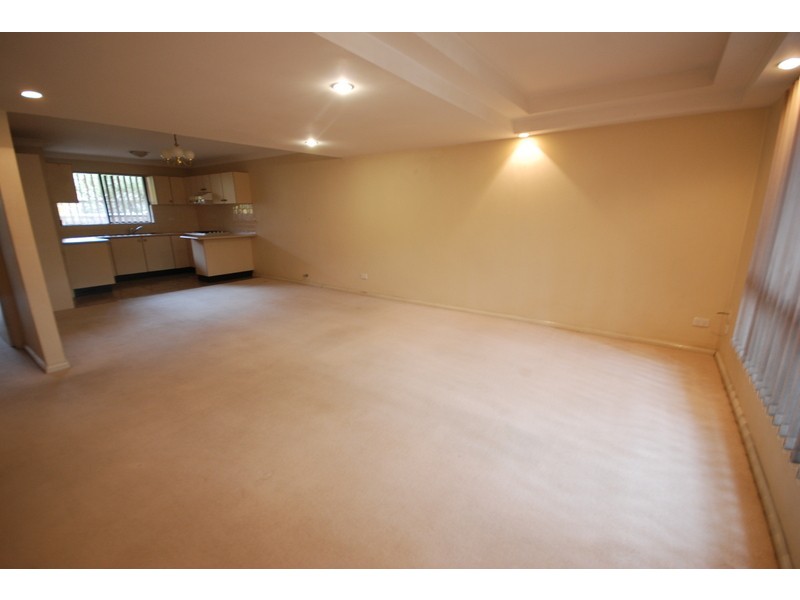 240-242 Targo Road, Toongabbie NSW 2146