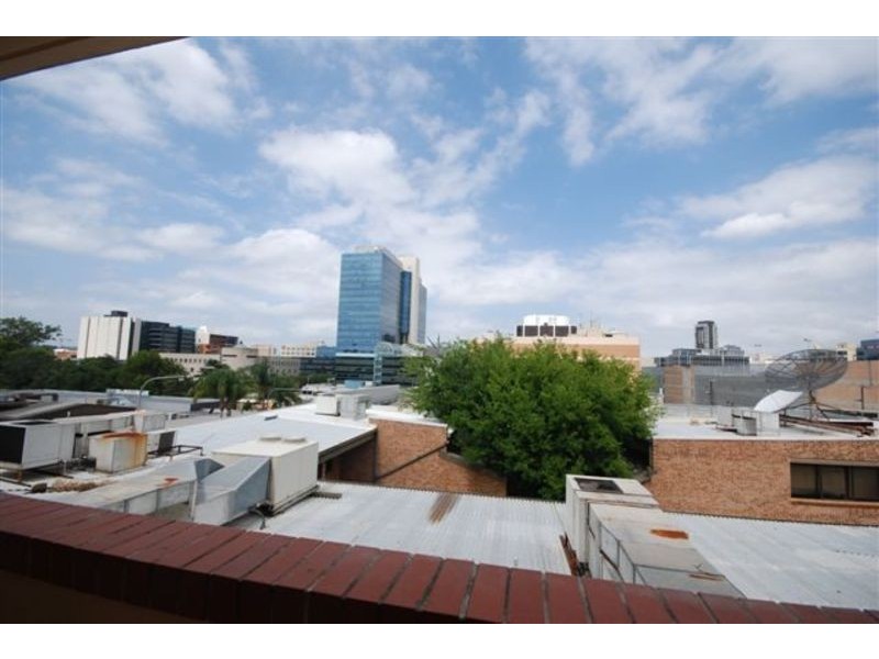 1 Macquarie Street, Parramatta NSW 2150