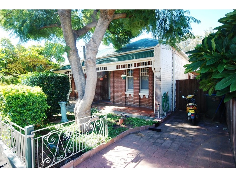 11 Kemp Street, Granville NSW 2142