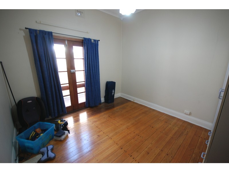 11 Kemp Street, Granville NSW 2142