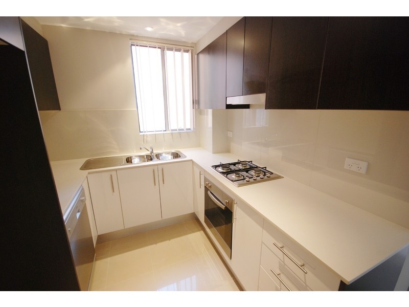 35 – 37  Darcy Road, Westmead NSW 2145