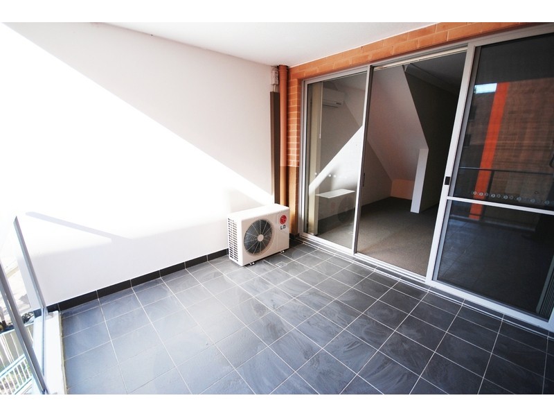 35 – 37  Darcy Road, Westmead NSW 2145