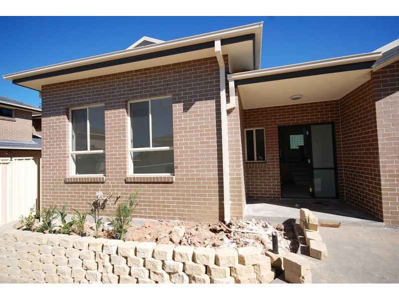 135 Cornelia Road, Toongabbie NSW 2146