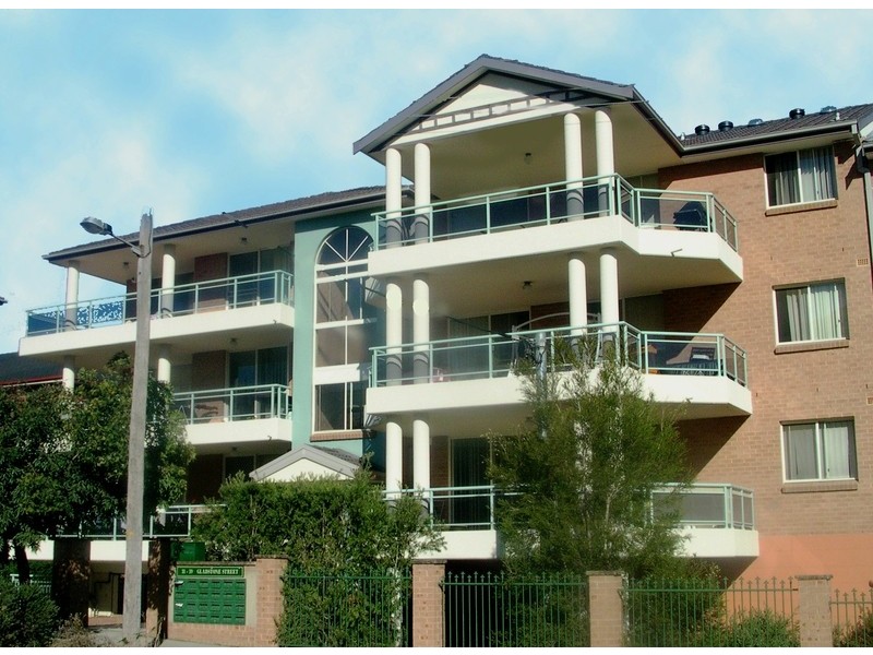 31 – 39 Gladstone Street, North Parramatta NSW 2151