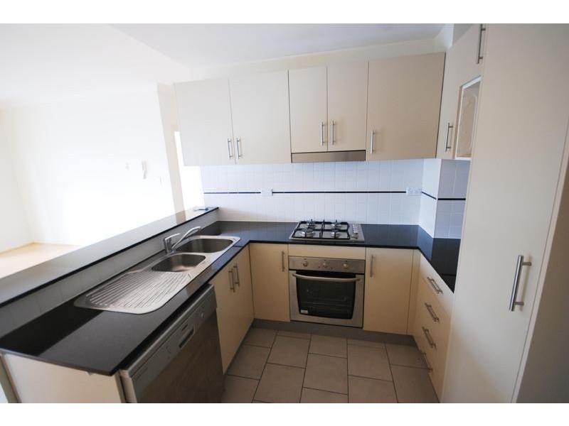 8 Refractory Court, Holroyd NSW 2142