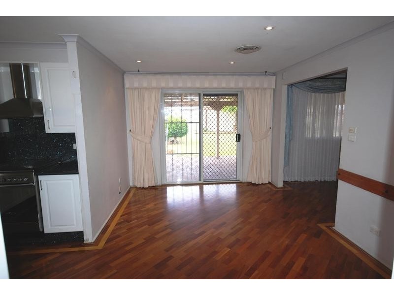 5 Jellie Place, Oakhurst NSW 2761