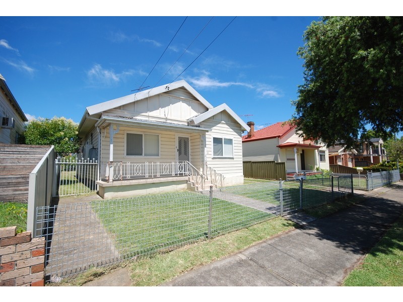 16 Gordon, Auburn NSW 2144