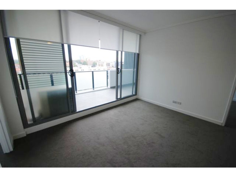 8 Cowper Street, Parramatta NSW 2150