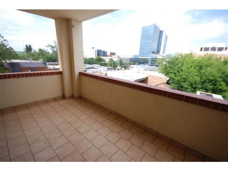 1 Macquarie Street, Parramatta NSW 2150